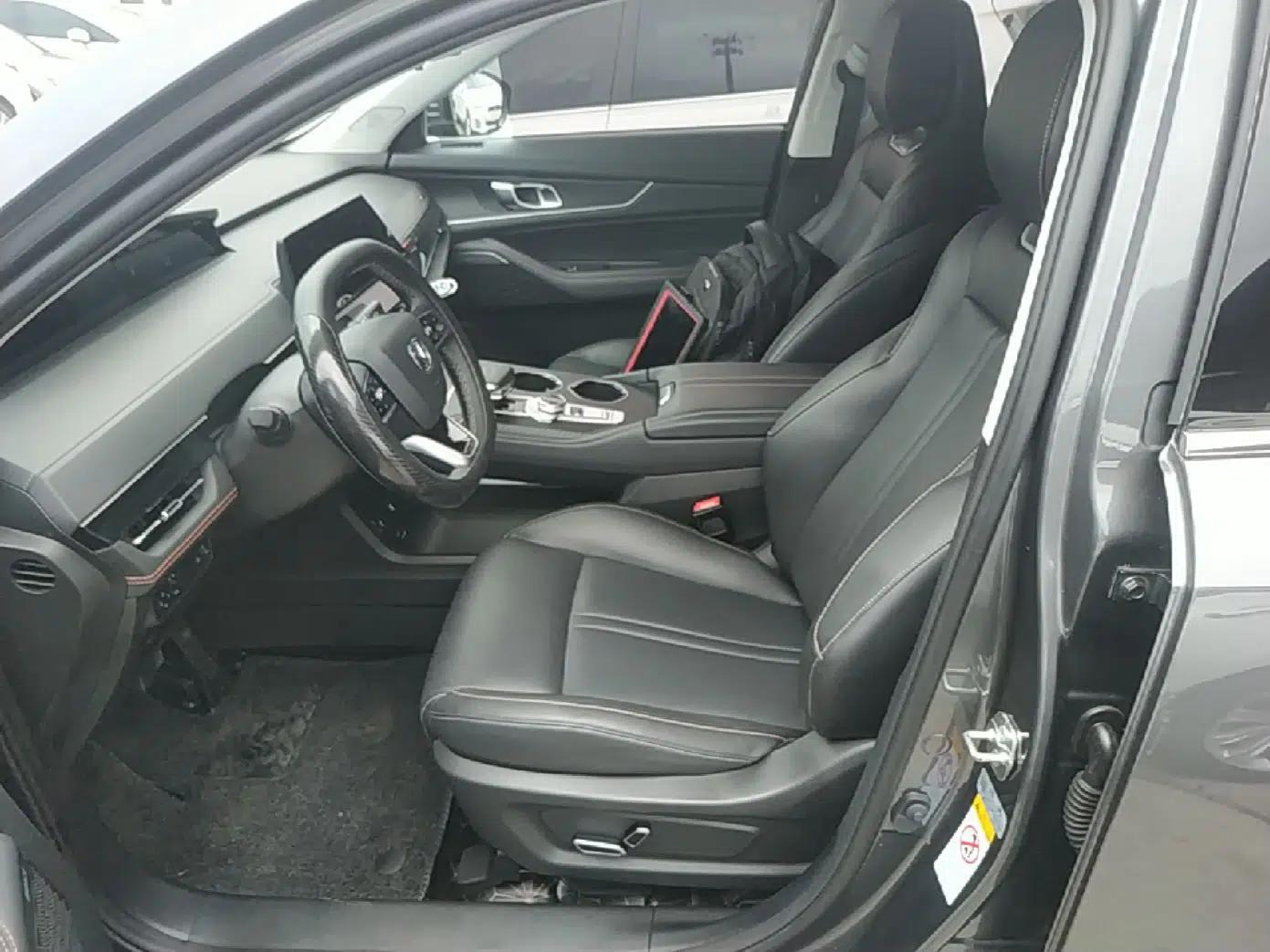 Used CHANGAN UNI-K 2021 2.0T Luxury Version — миниатюра 17