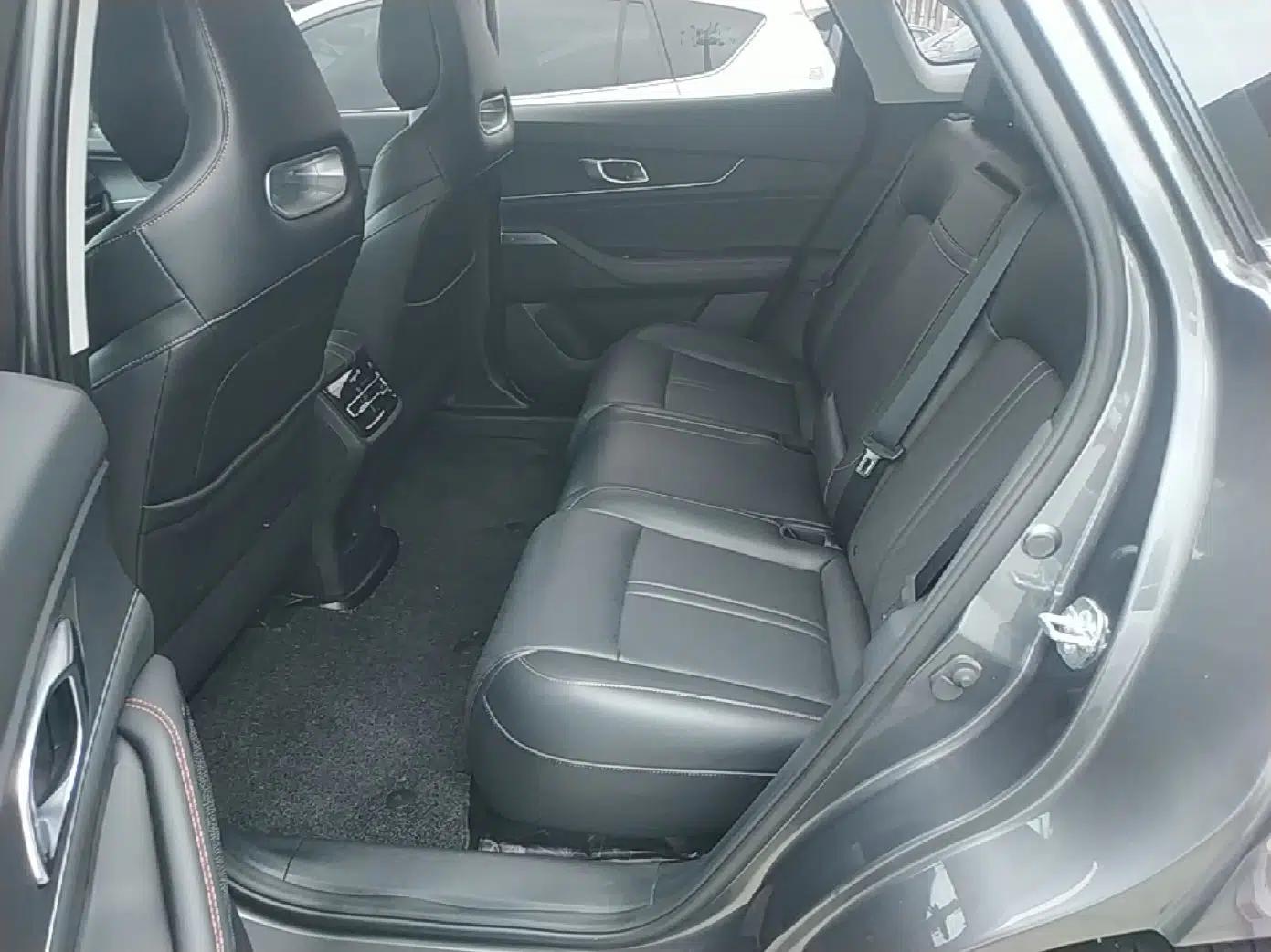 Used CHANGAN UNI-K 2021 2.0T Luxury Version — миниатюра 20