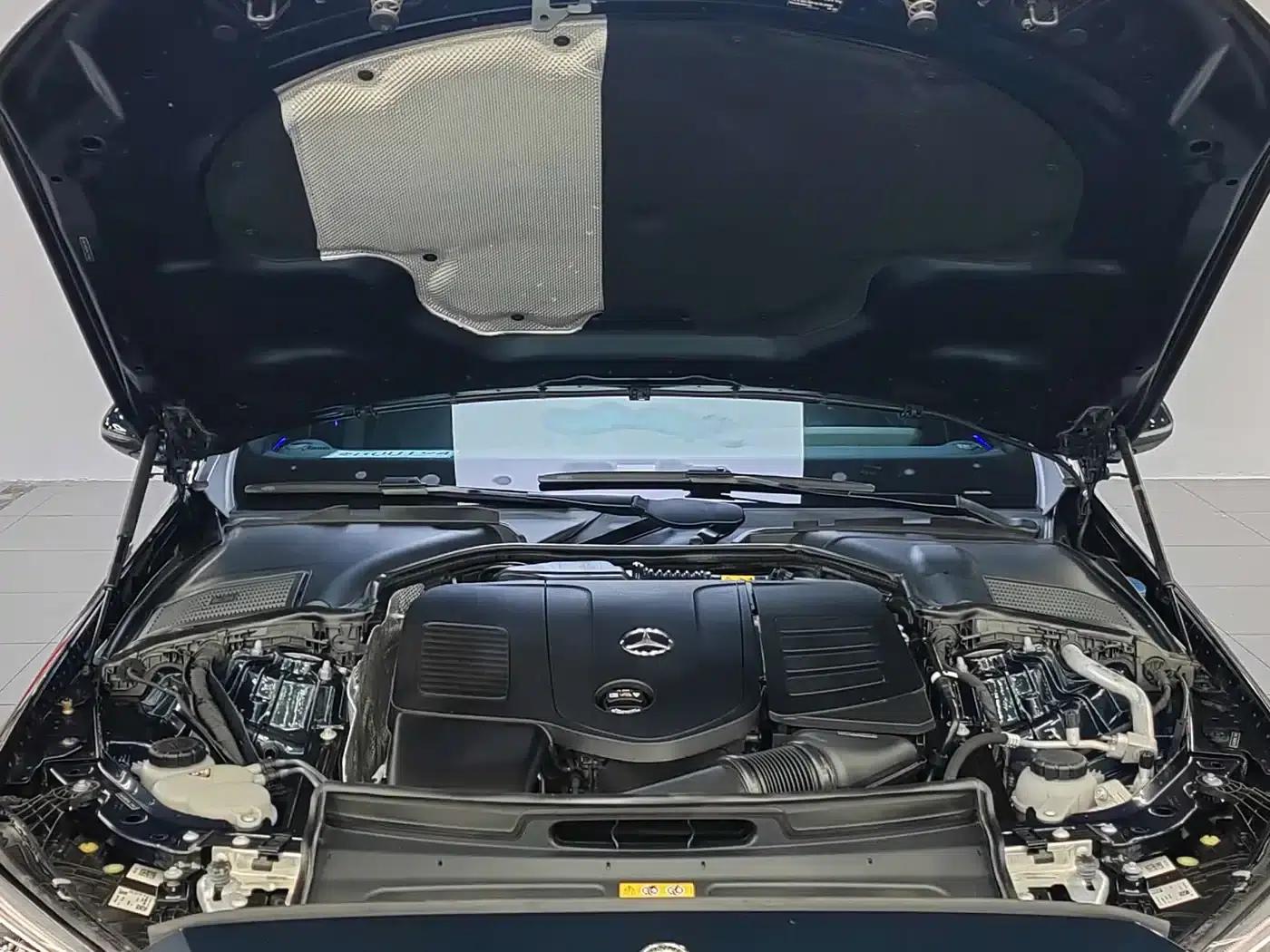 Mercedes-Benz C-Class 2022 Facelift C 200 L Sport Edition — миниатюра 13