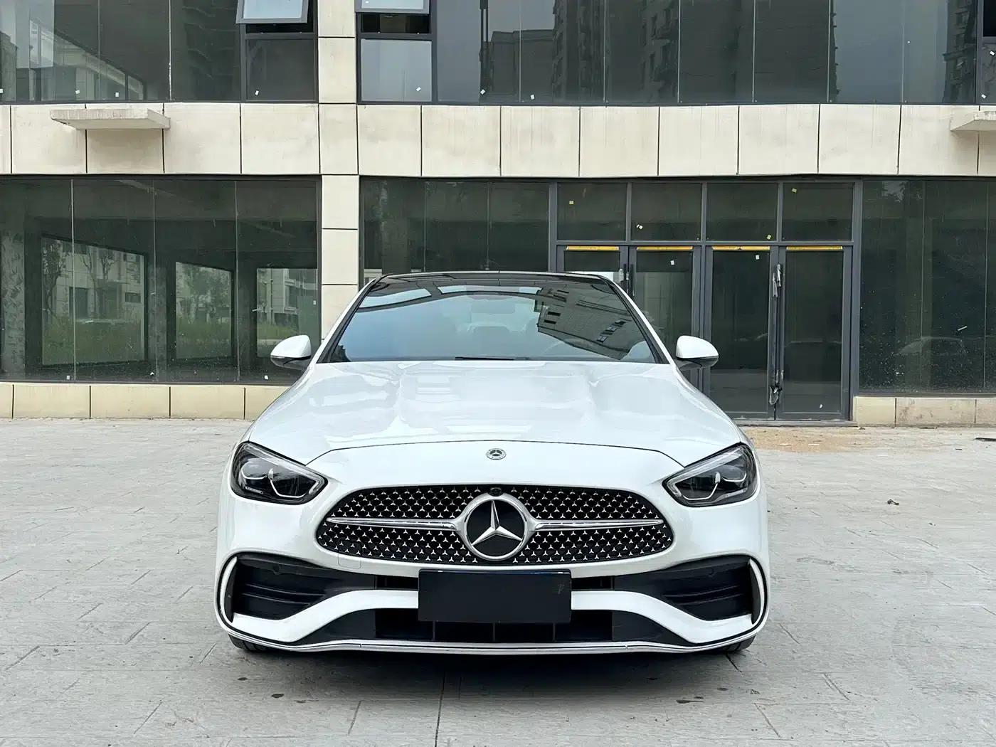 2023 Mercedes-Benz C-Class C 260 L Sport Edition — миниатюра 3