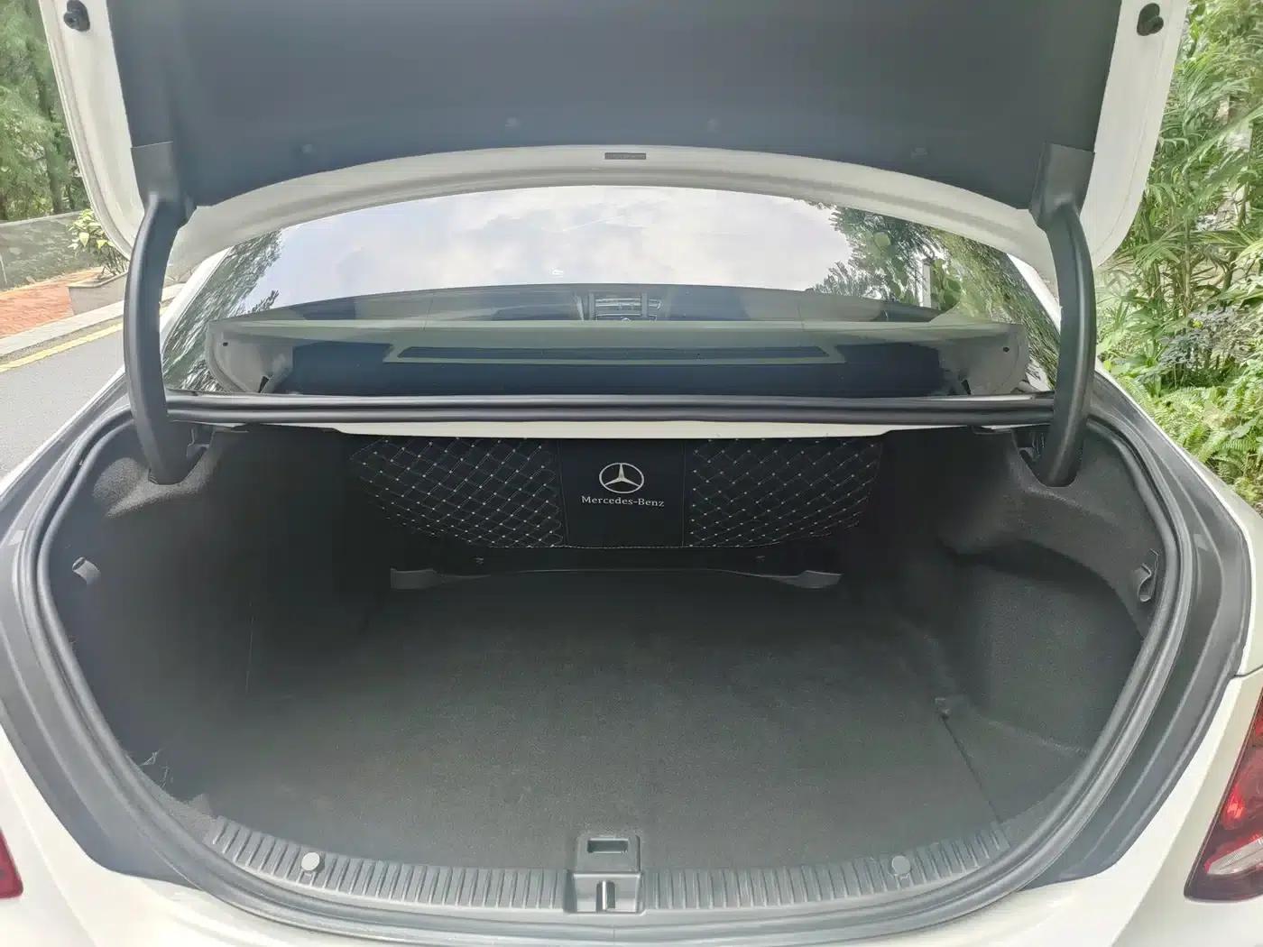 Mercedes-Benz C-Class 2015 Facelift C 200 L Sport — миниатюра 13