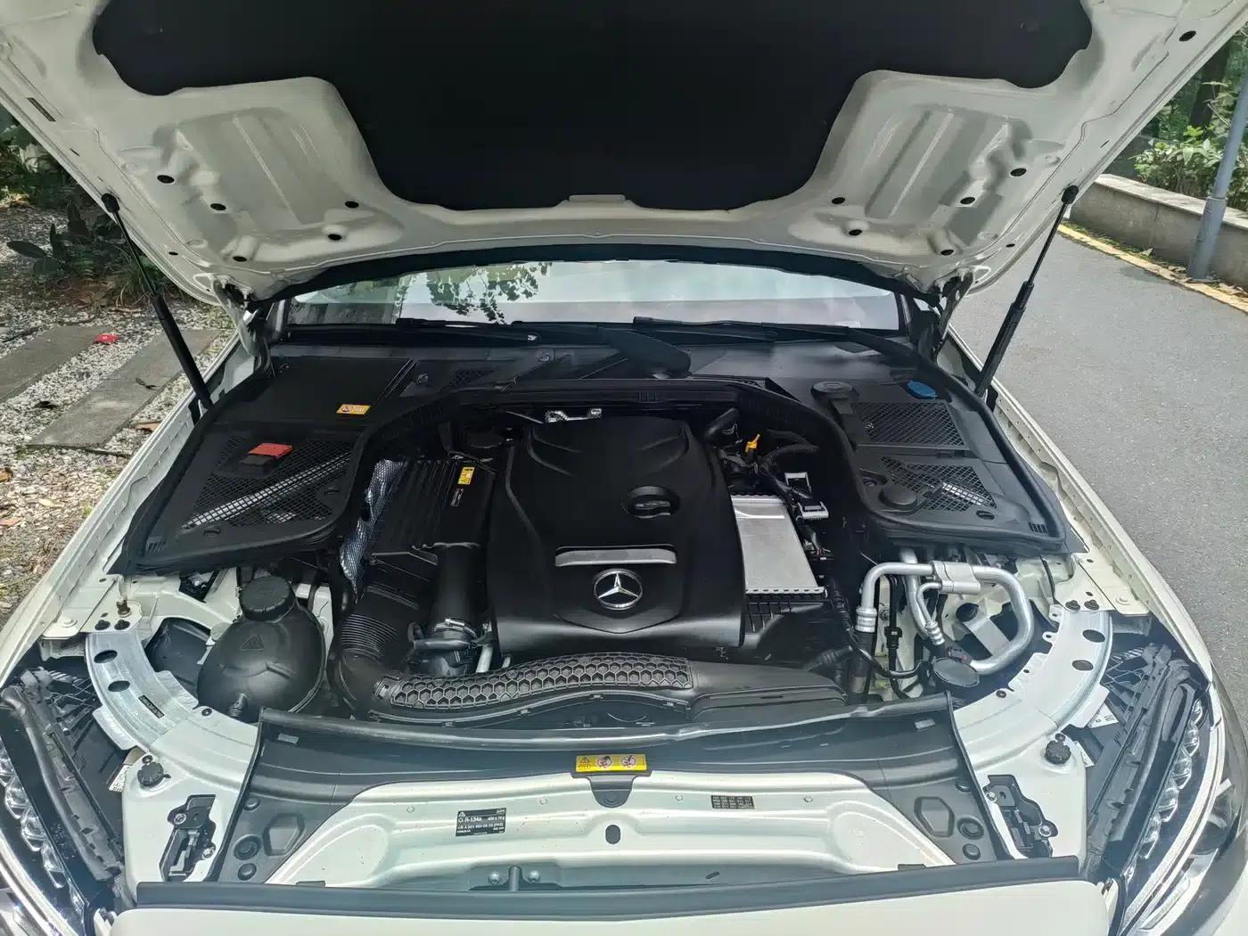 Mercedes-Benz C-Class 2015 Facelift C 200 L Sport — миниатюра 14