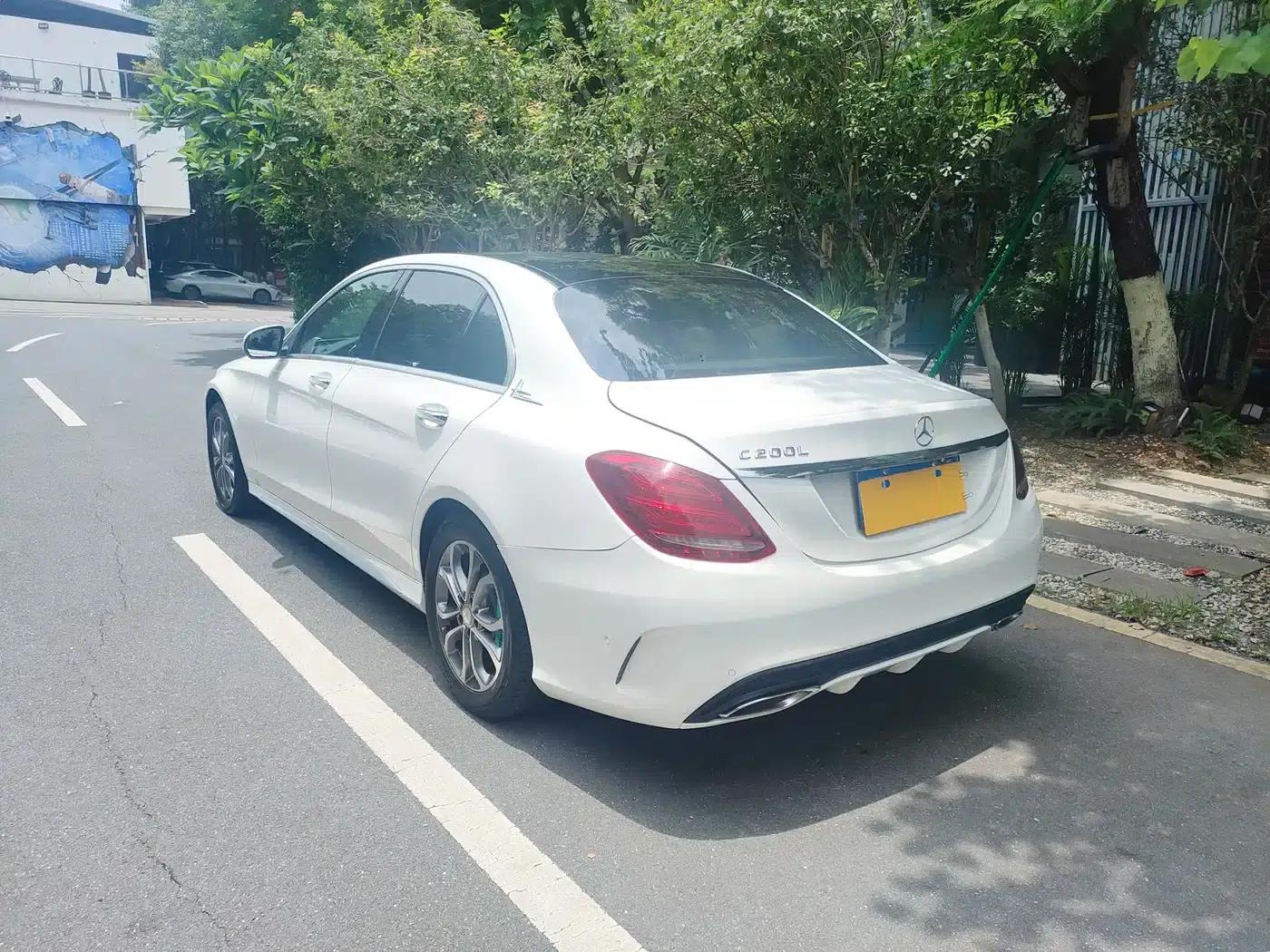 Mercedes-Benz C-Class 2015 Facelift C 200 L Sport — миниатюра 6