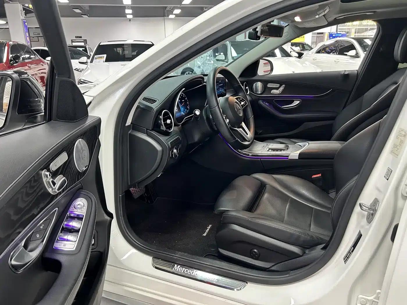 Mercedes-Benz C-Class 2019 Facelift C 260 L Sport Edition — миниатюра 4