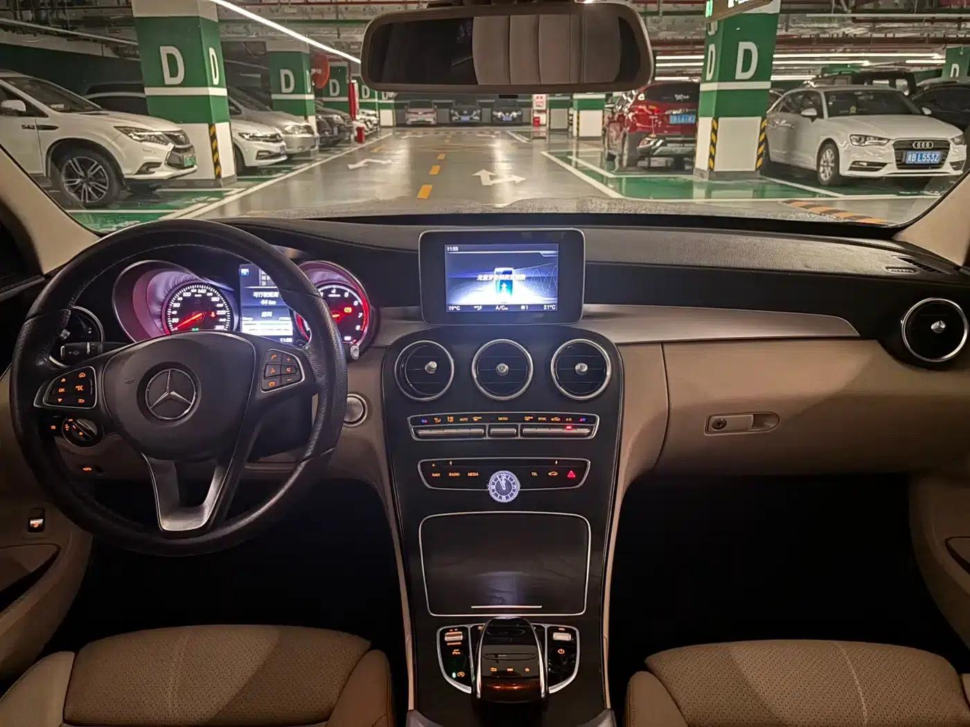Mercedes-Benz C-Class 2018 C 200 L Sport Achievement Edition — миниатюра 13