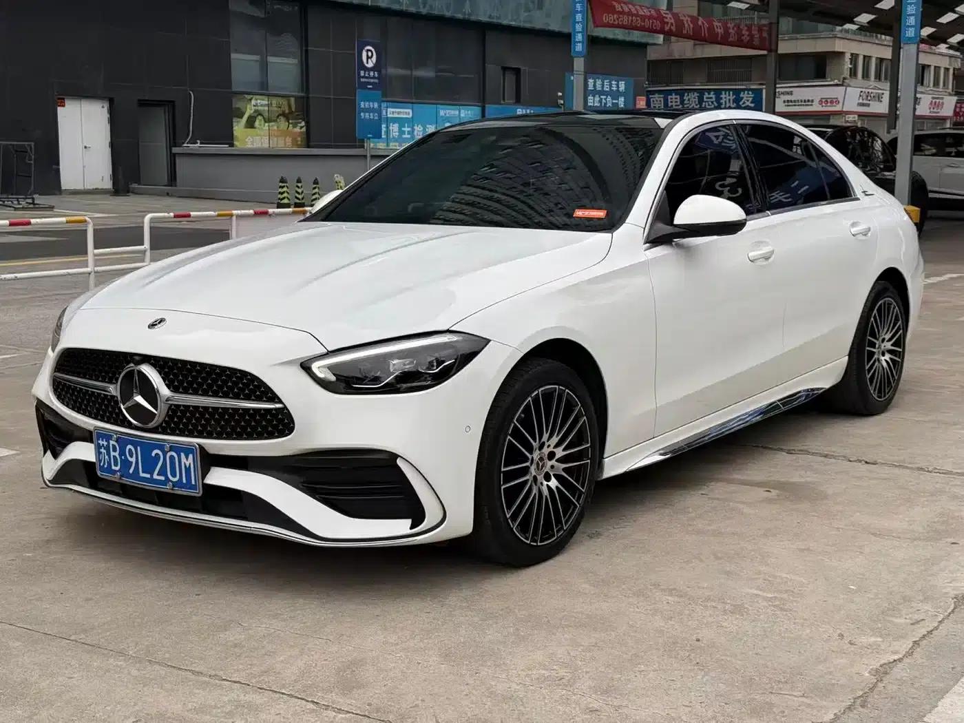2023 Mercedes-Benz C-Class C 260 L Sport Edition — миниатюра 1
