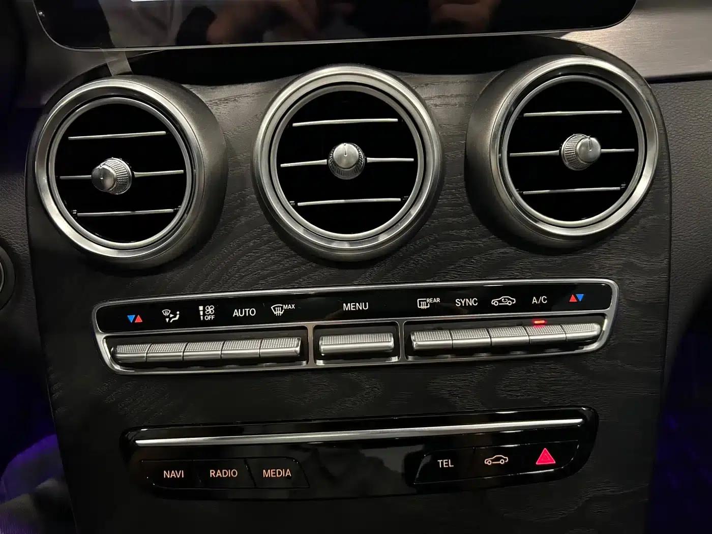 Imported Mercedes-Benz C-Class 2019 C 260 Coupe — миниатюра 14