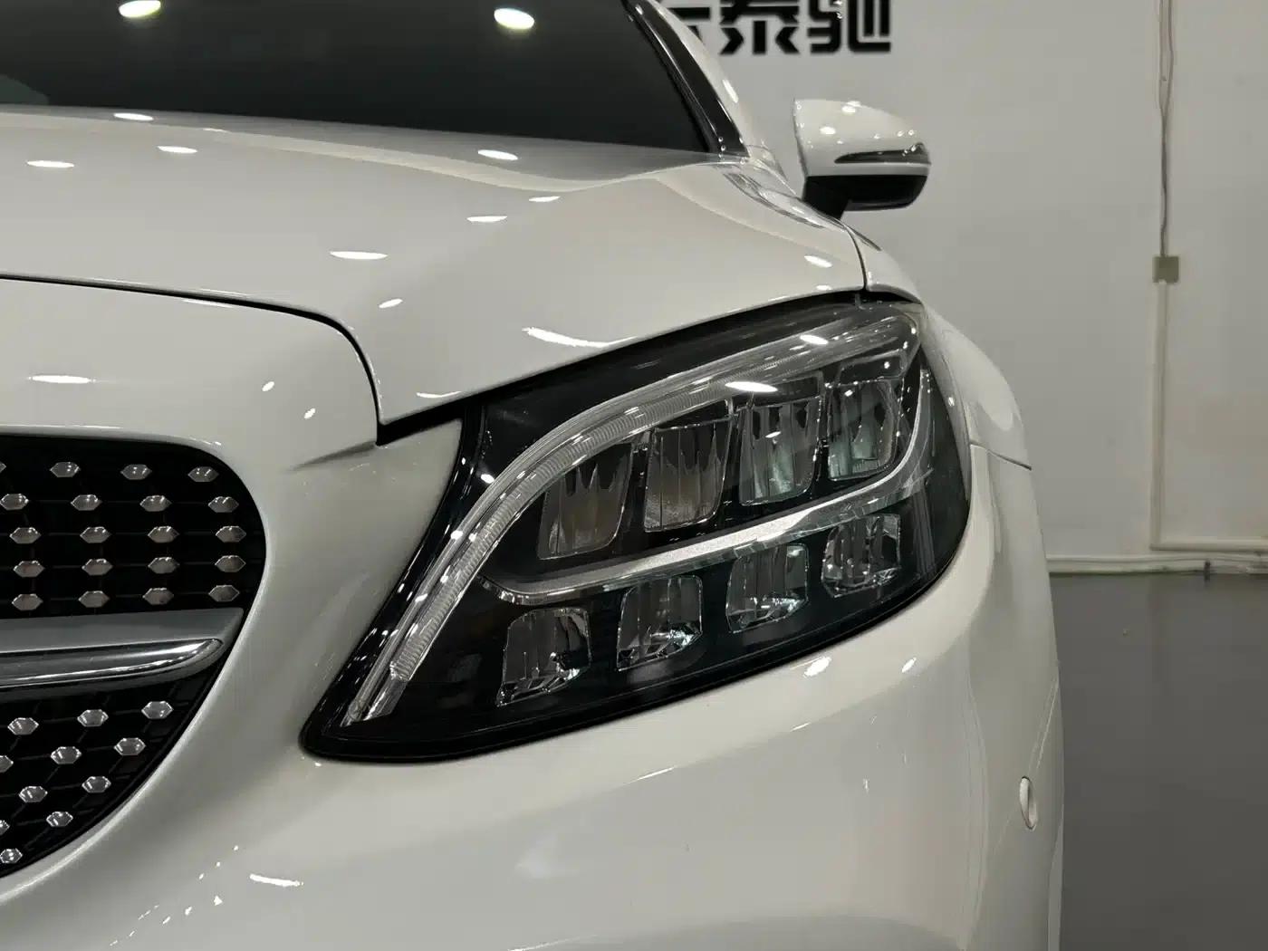 Imported Mercedes-Benz C-Class 2019 C 260 Coupe — миниатюра 22