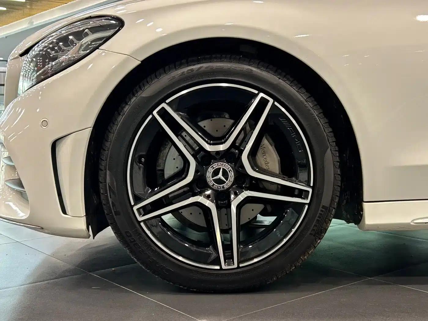 Imported Mercedes-Benz C-Class 2019 C 260 Coupe — миниатюра 25