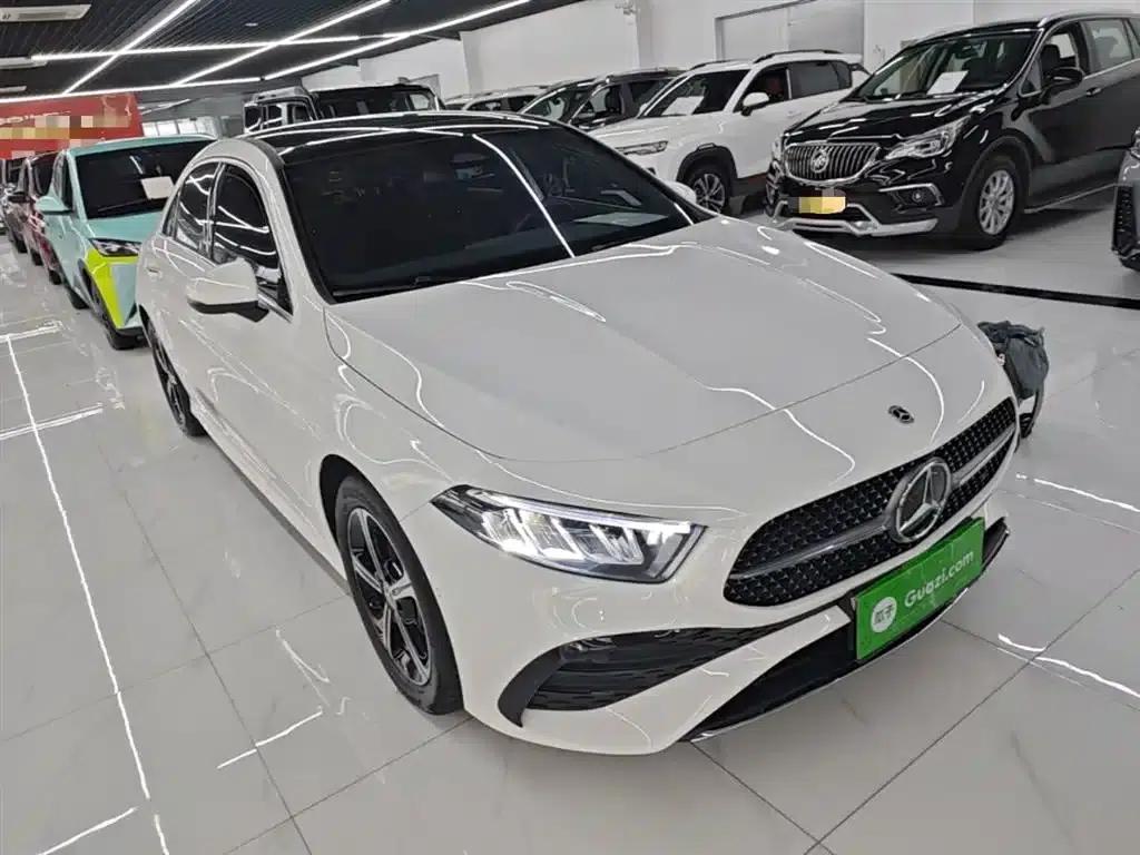 2023 Mercedes-Benz A-Class A 200 L Fashion Edition — миниатюра 4