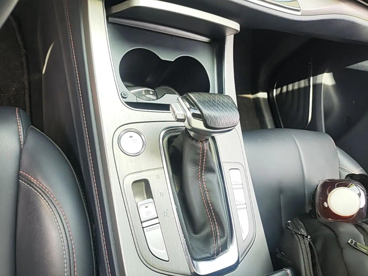 Used CHANGAN OSHAN X7 2020 1.5T Automatic Luxury Version — миниатюра 16