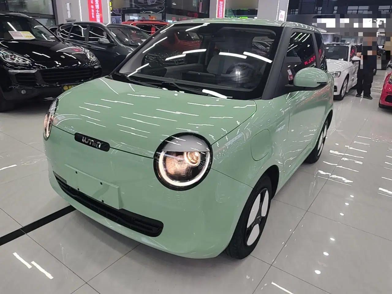 Used CHANGAN NEVO Lumin 2022 210km Sweet Edition — миниатюра 1