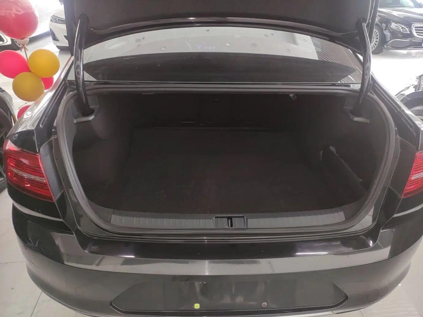 Used Volkswagen Magotan 2018 330TSI DSG Advanced Model — миниатюра 27