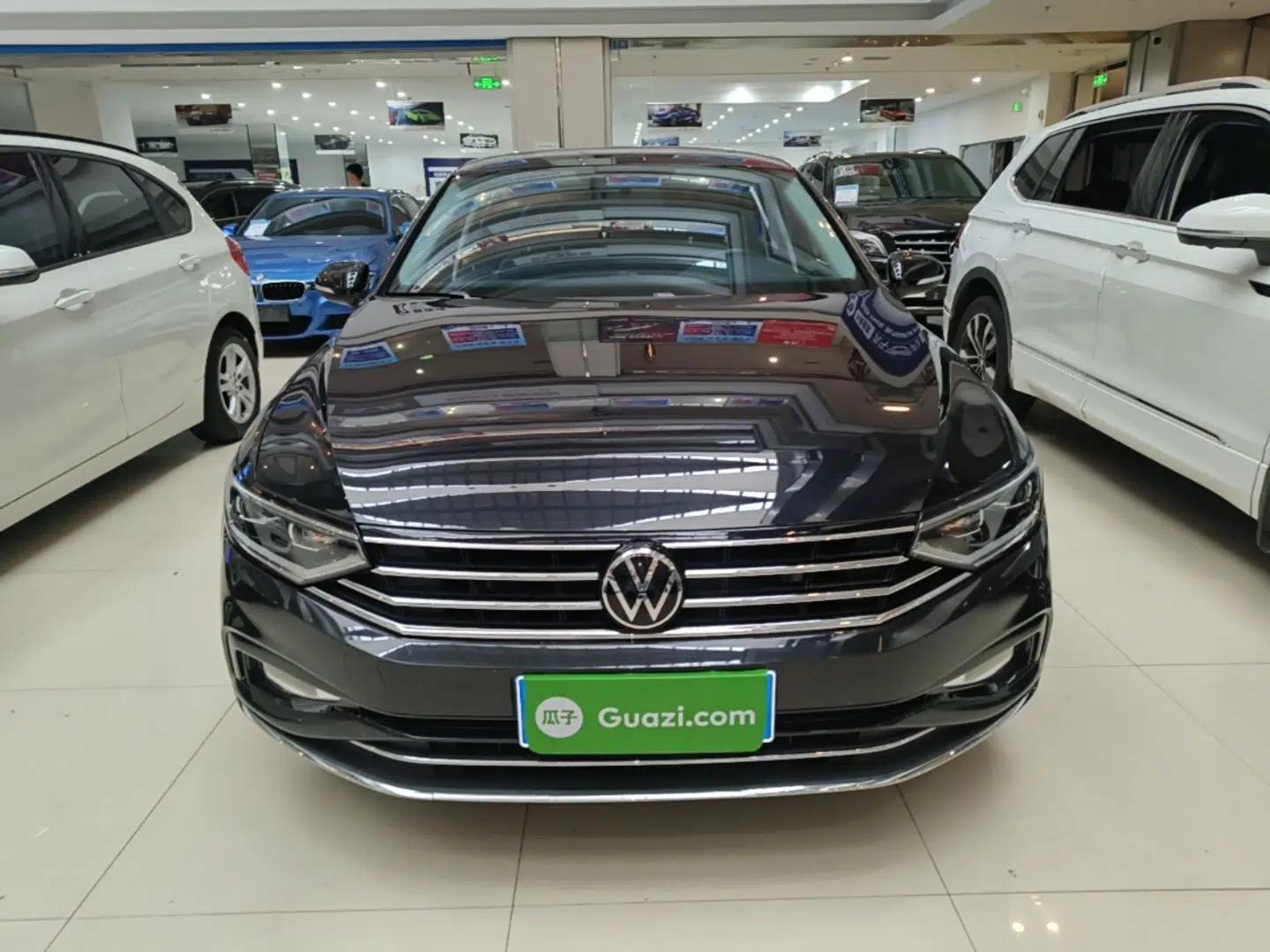 Used Volkswagen Magotan 2020 280TSI DSG Comfort Edition — миниатюра 2