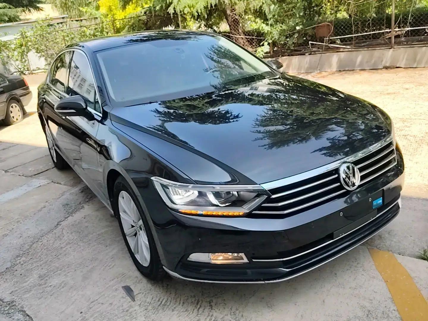 Used Volkswagen Magotan 2019 330TSI DSG Leading Model China VI Standard — миниатюра 3