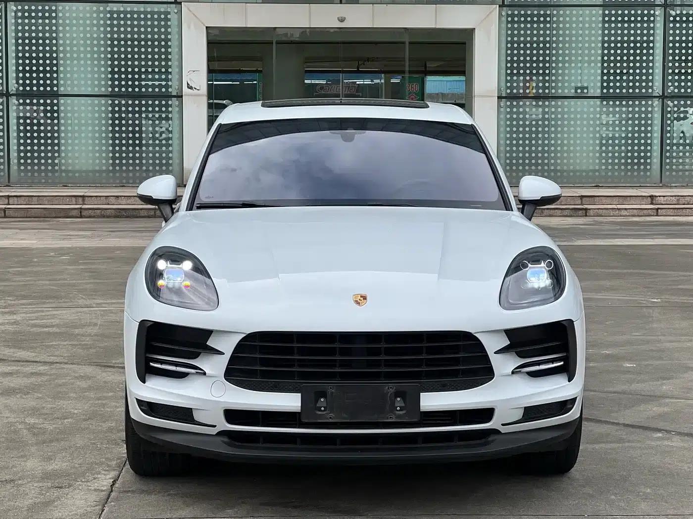 2018 Macan 2.0T — миниатюра 2