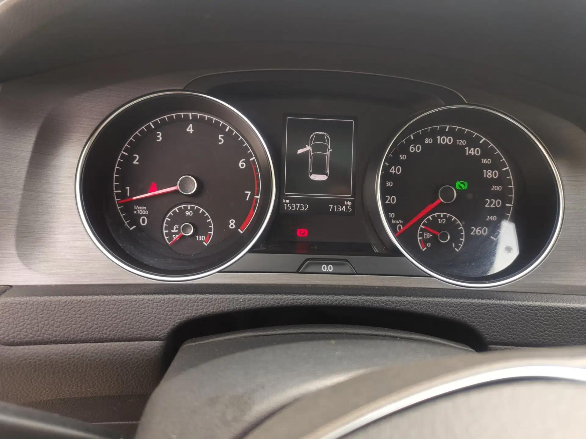 Used Volkswagen Golf 2014 1.4TSI Automatic Comfort Model — миниатюра 12