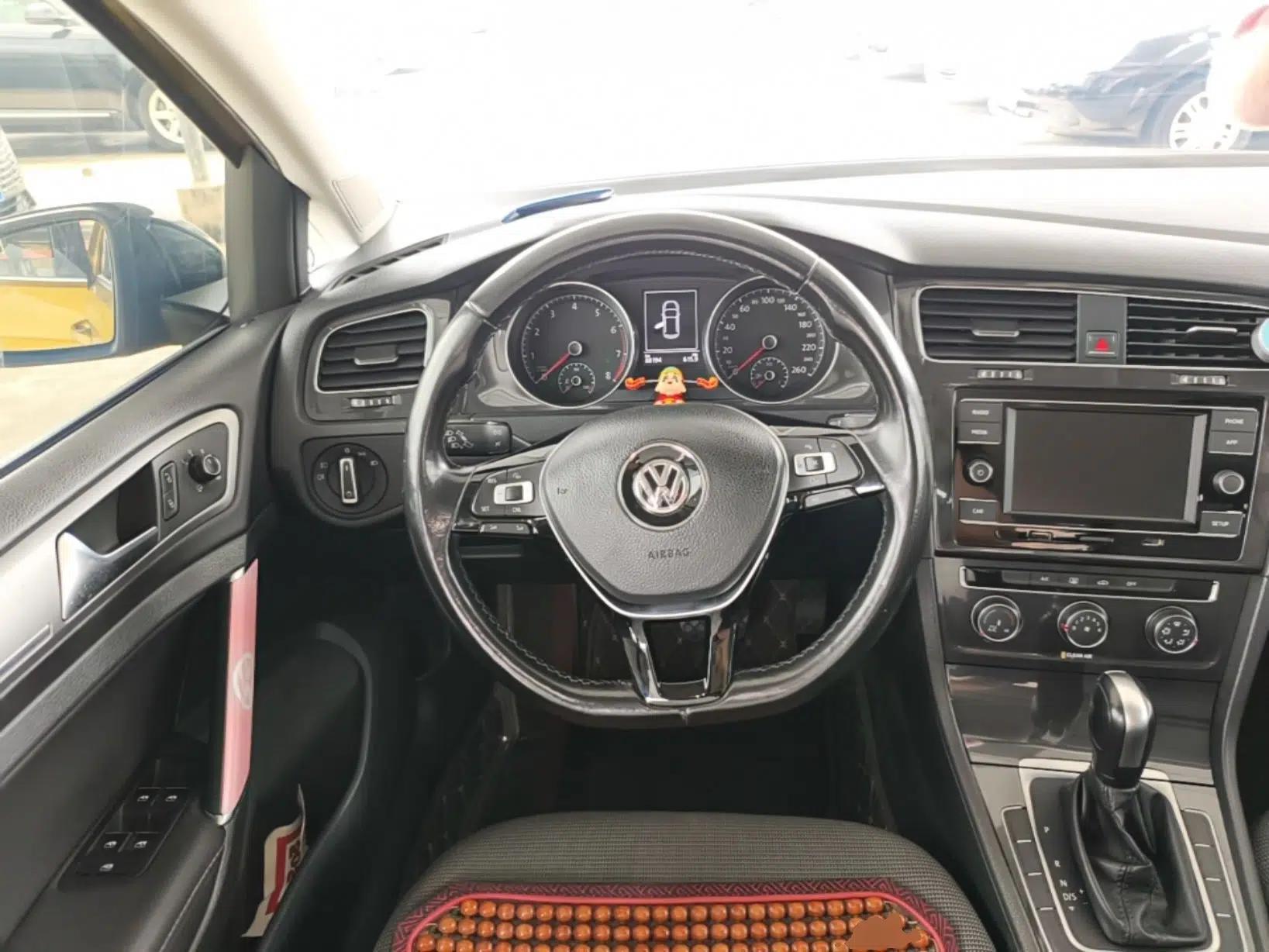Used Volkswagen Golf 2018 1.6L Automatic Comfort Model — миниатюра 13
