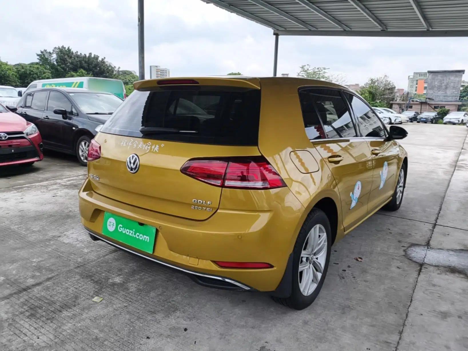 Used Volkswagen Golf 2018 1.6L Automatic Comfort Model — миниатюра 6