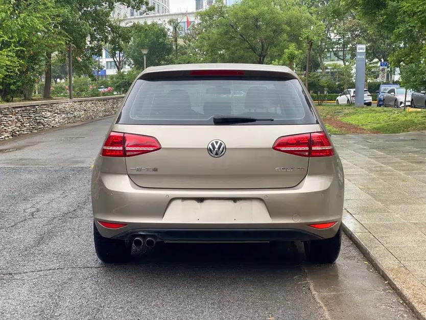 Used Volkswagen Golf 2015 1.4TSI Automatic Luxury Model — миниатюра 6