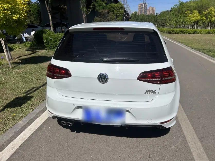 Used Volkswagen Golf 2017 280TSI Automatic R-Line Million-Vehicle Commemorative Edition — миниатюра 5