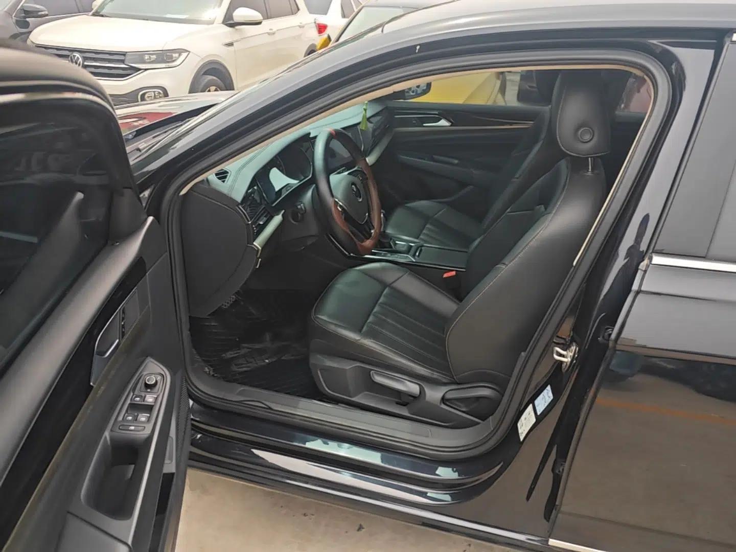 Used Volkswagen Passat 2021 280TSI Business Edition — миниатюра 23