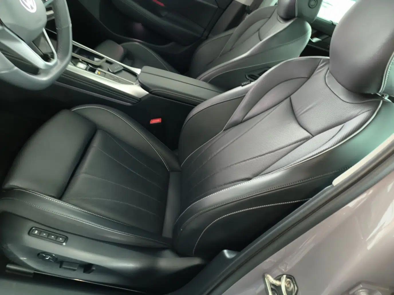 Used Volkswagen Passat 2025 Pro 380TSI Dragon Supreme Edition — миниатюра 17
