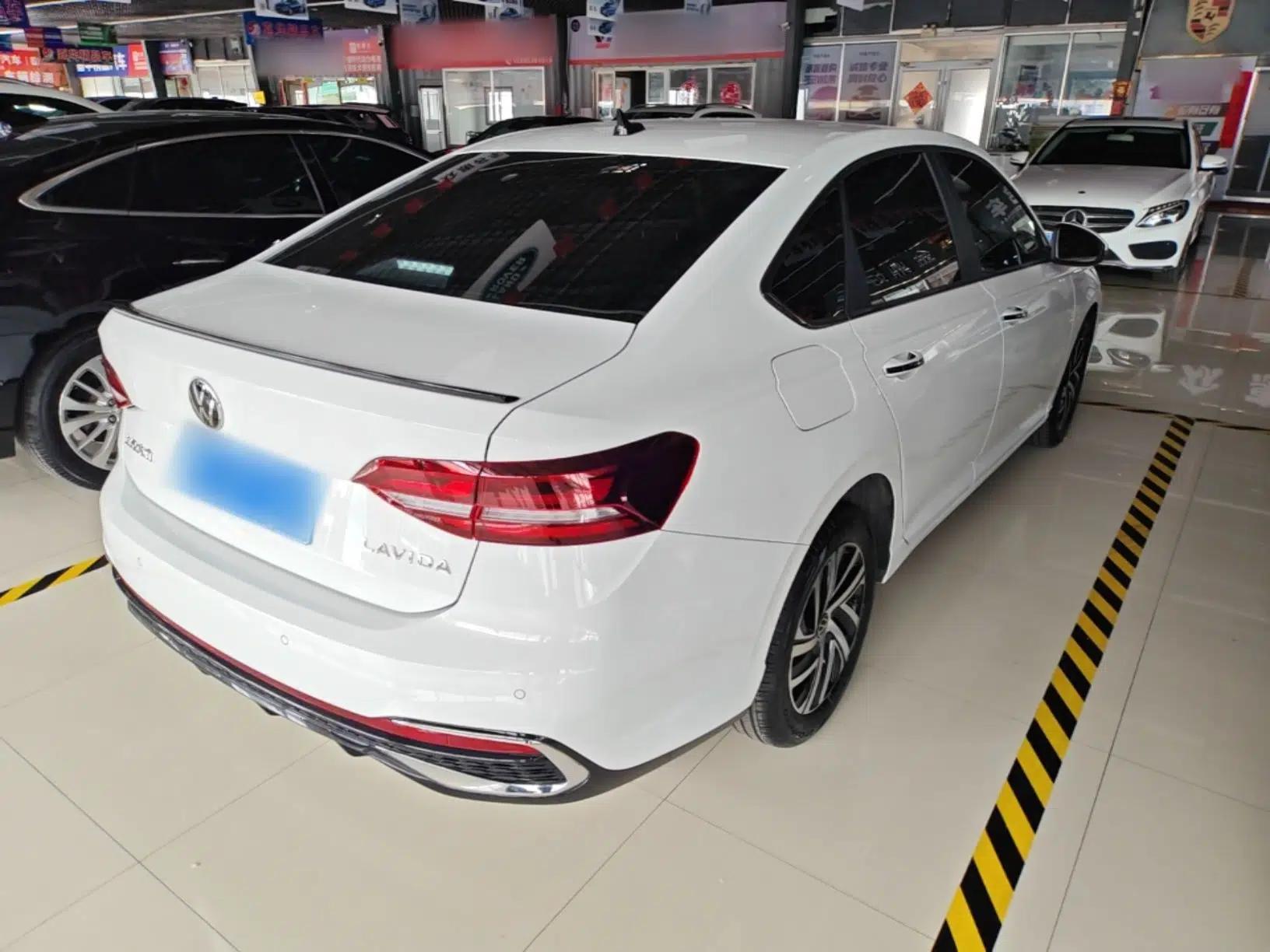 Used Volkswagen Lavida 2024 1.5L Automatic Starry Sky 5 Million Edition — миниатюра 6