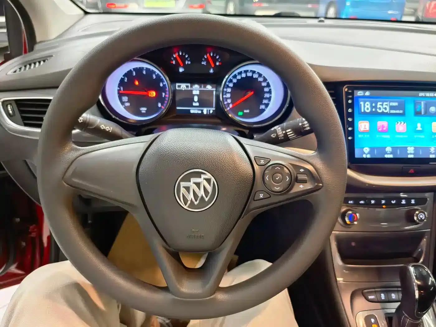Buick Verano 2016 Hatchback 15S Automatic Entry-Level — миниатюра 10