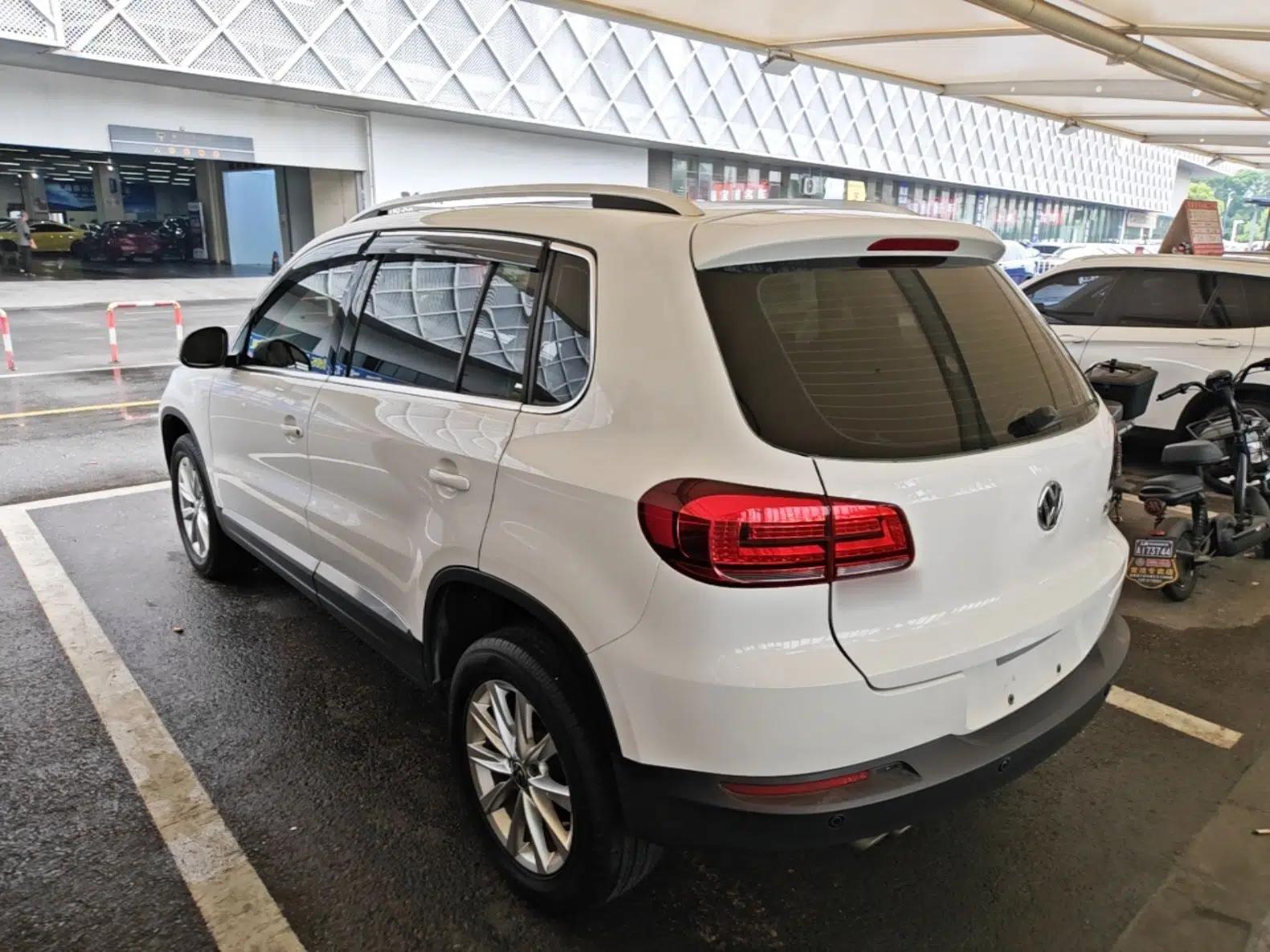 Used Volkswagen Tiguan 2017 300TSI Automatic Two-Wheel Drive Silk Road Comfort Edition — миниатюра 4