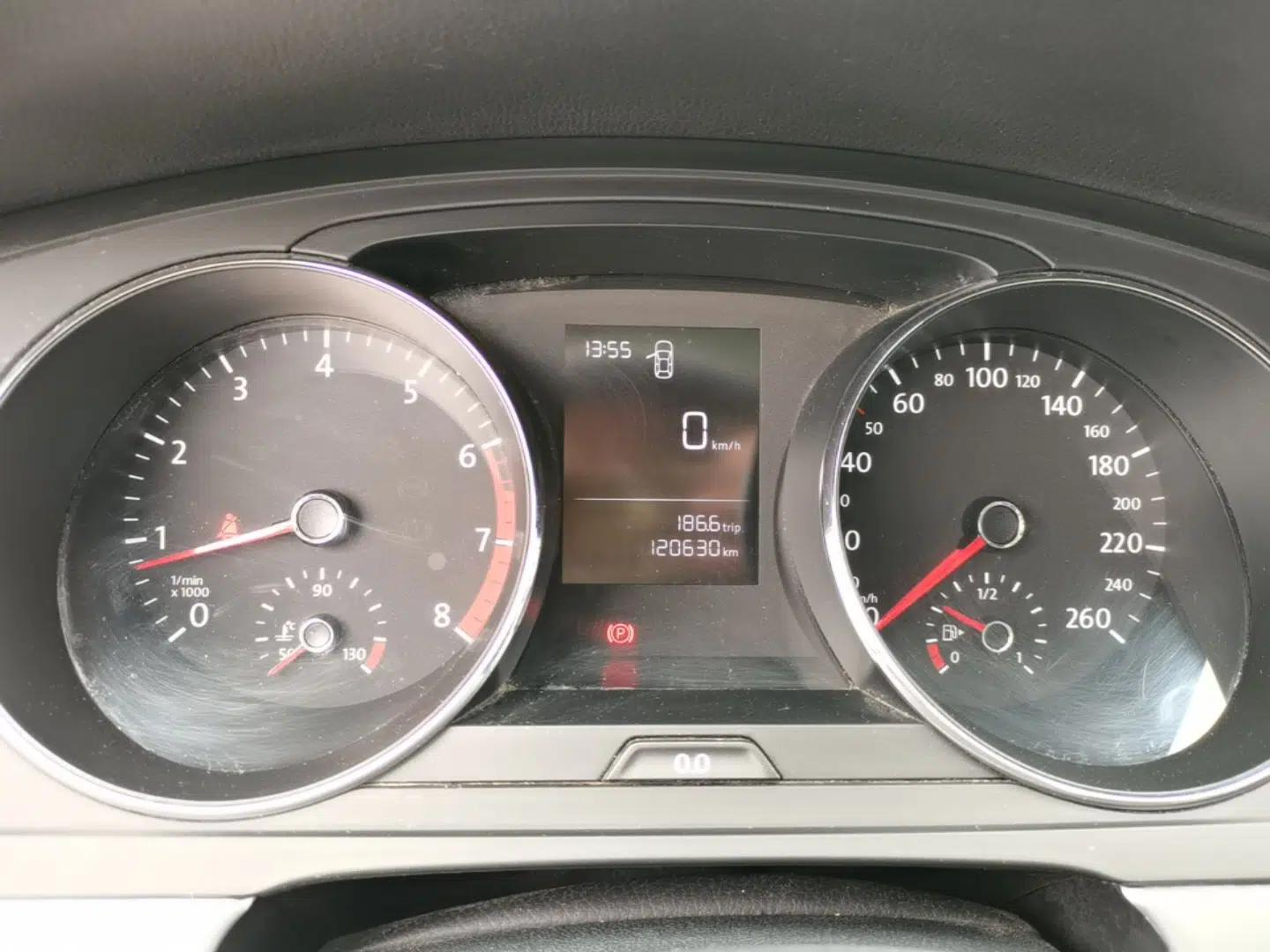 Used Volkswagen Lamando 2017 230TSI Manual Trend Edition — миниатюра 14