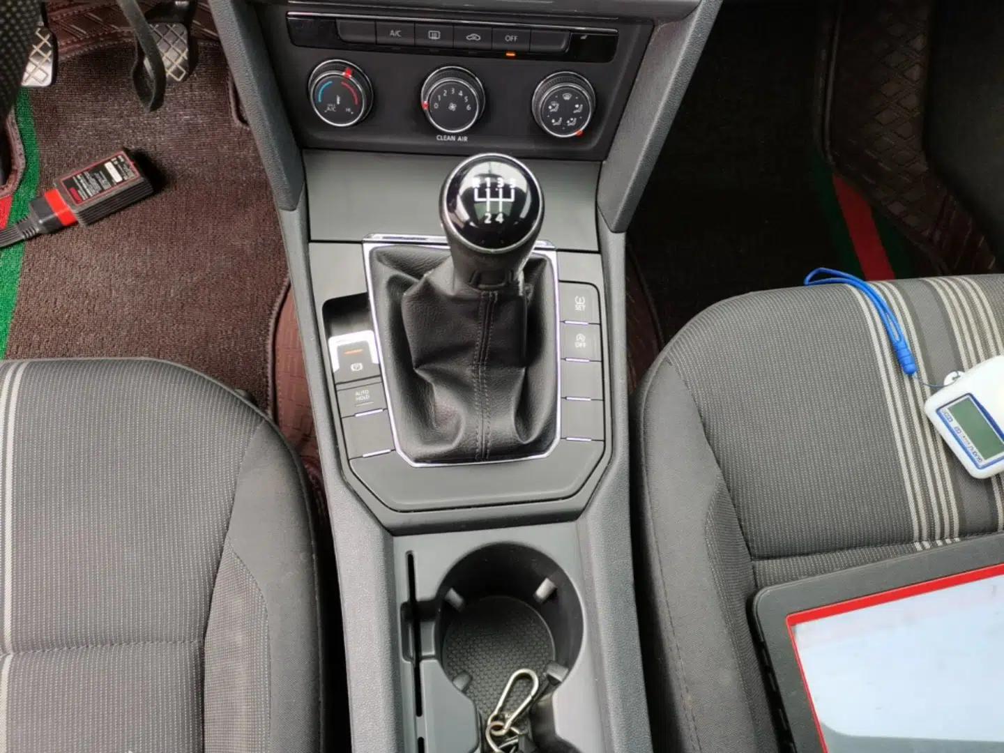 Used Volkswagen Lamando 2017 230TSI Manual Trend Edition — миниатюра 16