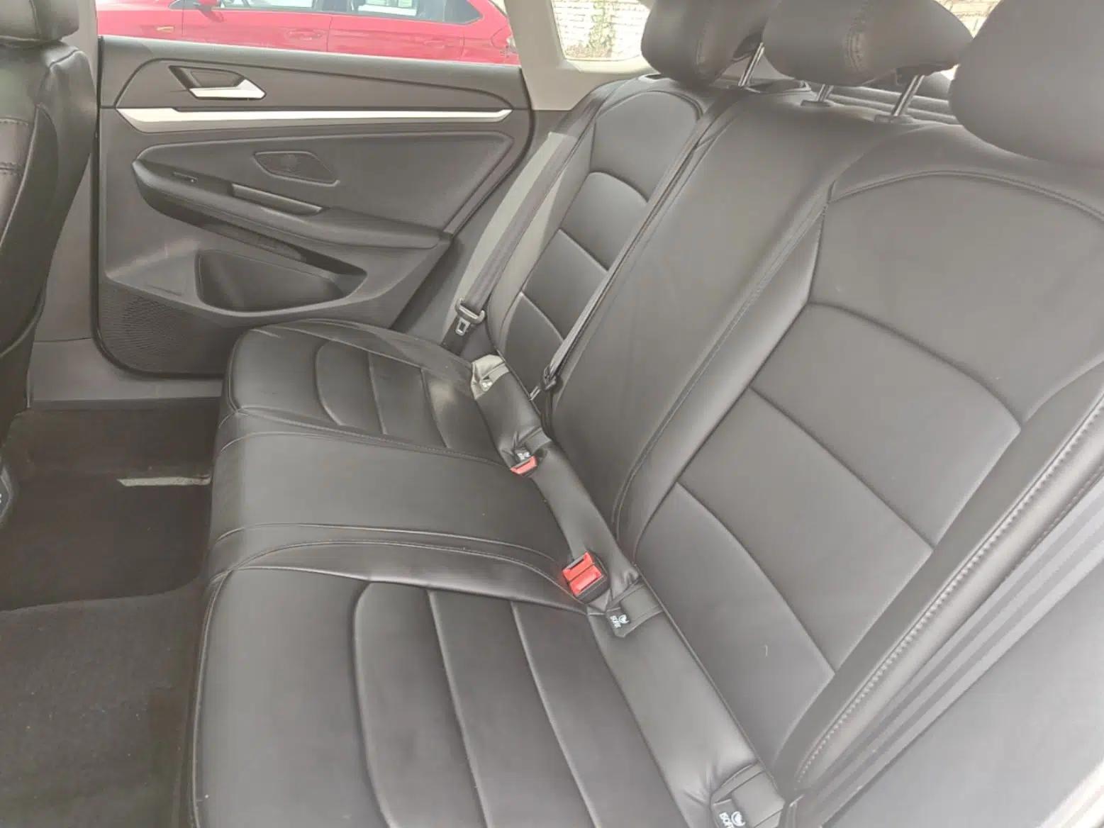 Used Volkswagen Lamando 2024 Lingdu L 200TSI DSG Trendy & Spicy Edition — миниатюра 20