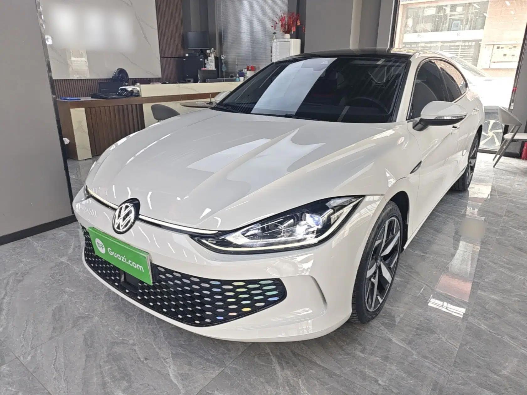 Used Volkswagen Lamando 2023 Lavida L 280TSI DSG Cool & Spicy Edition — миниатюра 1