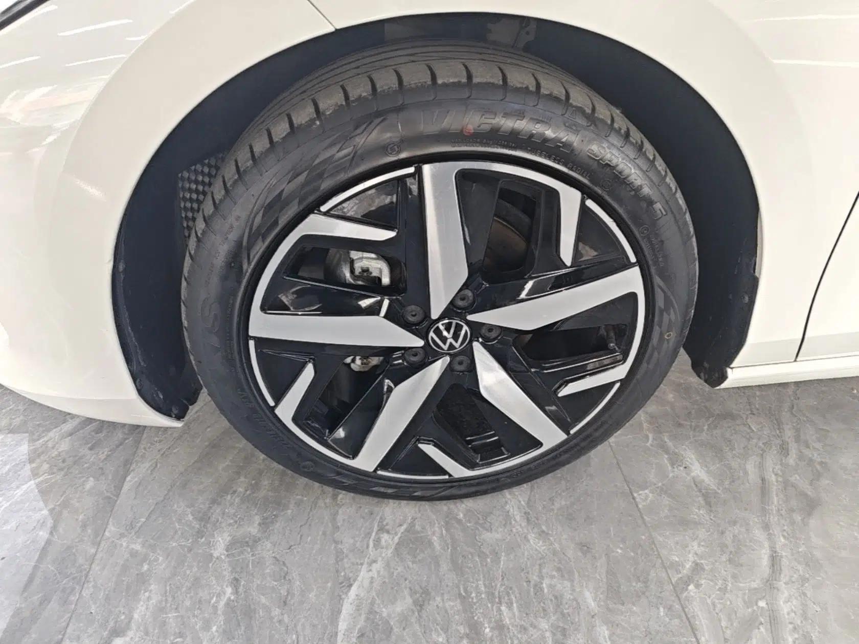 Used Volkswagen Lamando 2023 Lavida L 280TSI DSG Cool & Spicy Edition — миниатюра 10