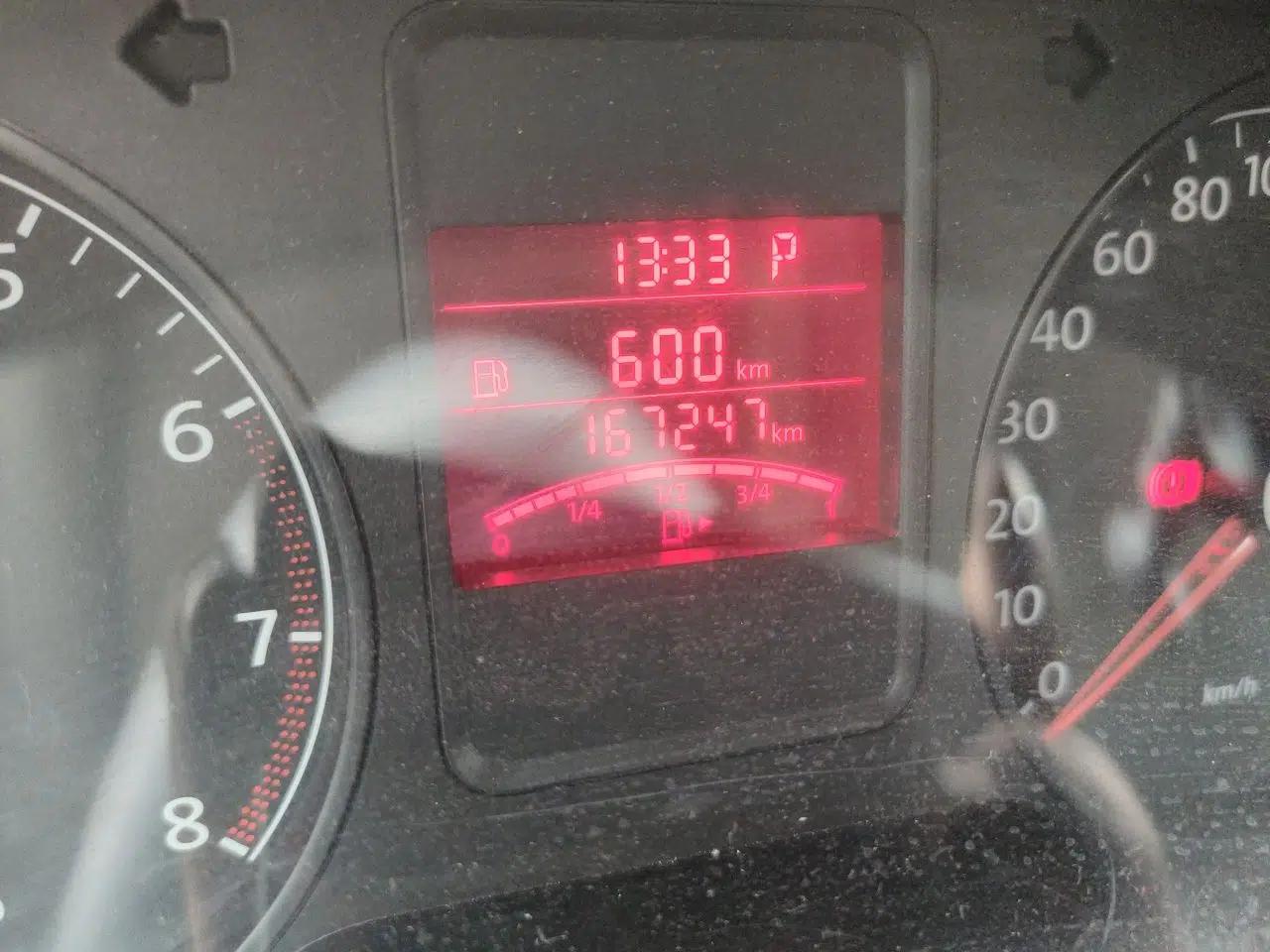 Used Volkswagen Polo 2011 1.6L Automatic ZhiShang Version — миниатюра 12