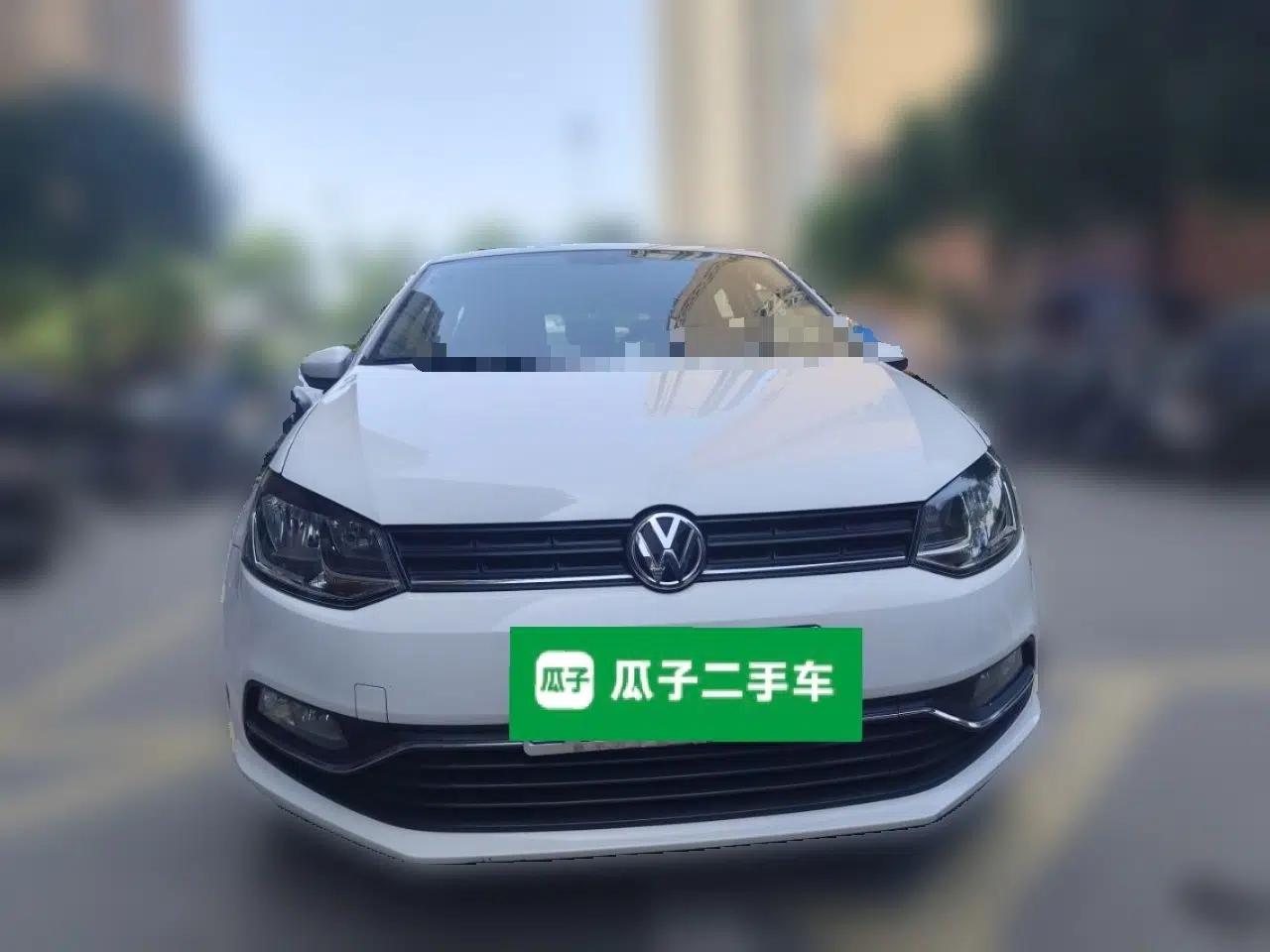 Used Volkswagen Polo 2014 1.6L Automatic Comfort Edition — миниатюра 2