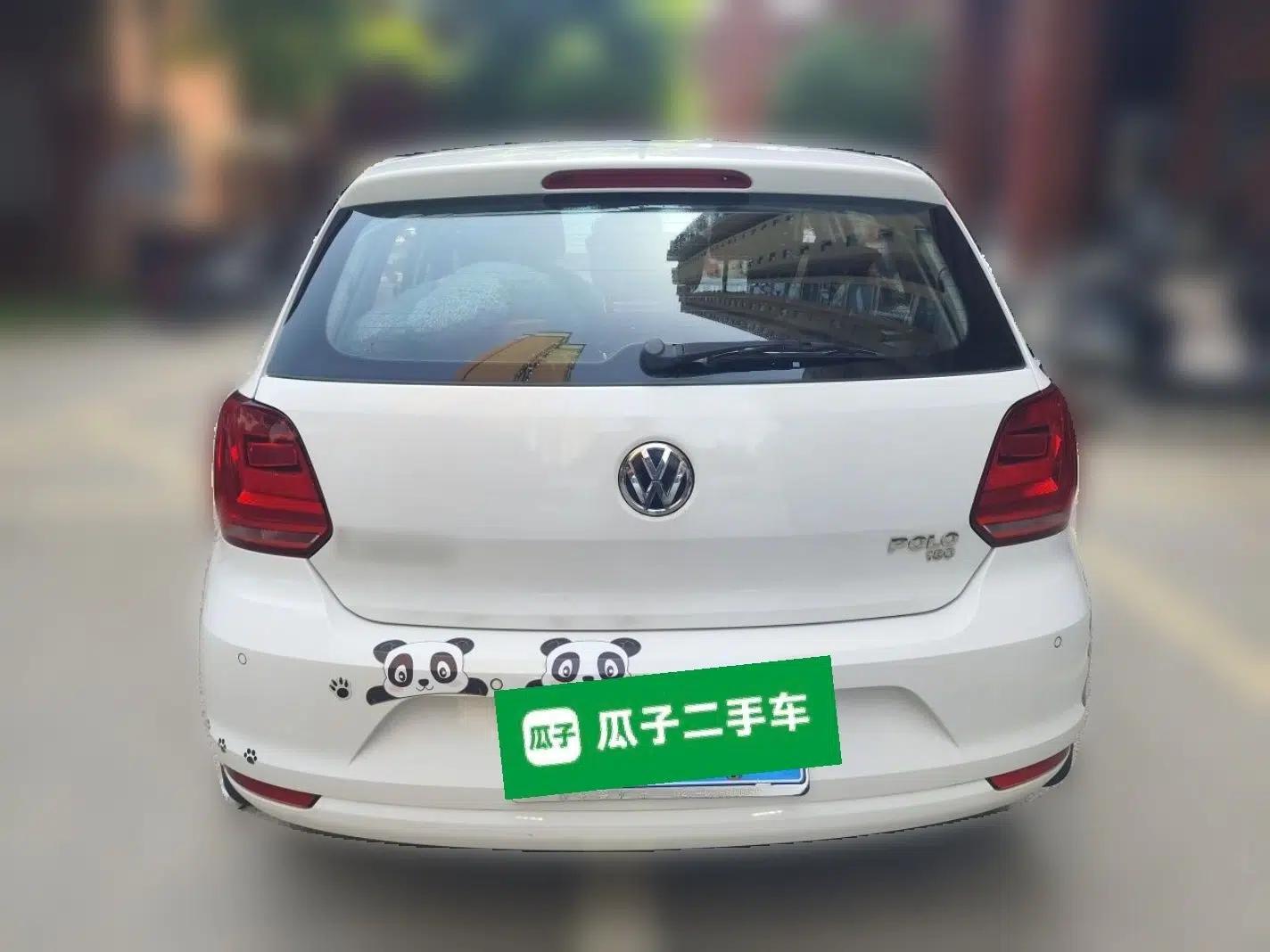 Used Volkswagen Polo 2014 1.6L Automatic Comfort Edition — миниатюра 5