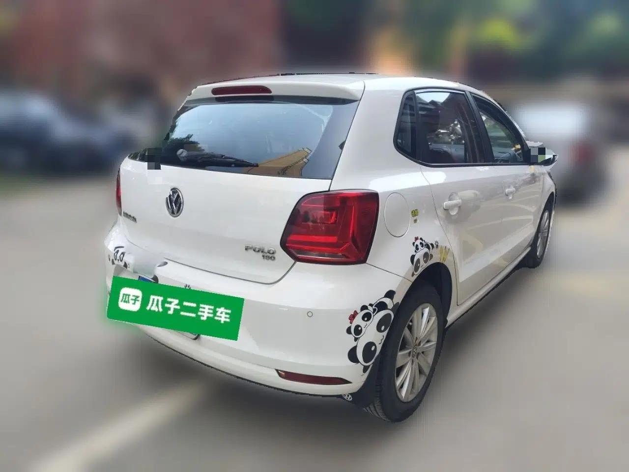 Used Volkswagen Polo 2014 1.6L Automatic Comfort Edition — миниатюра 6