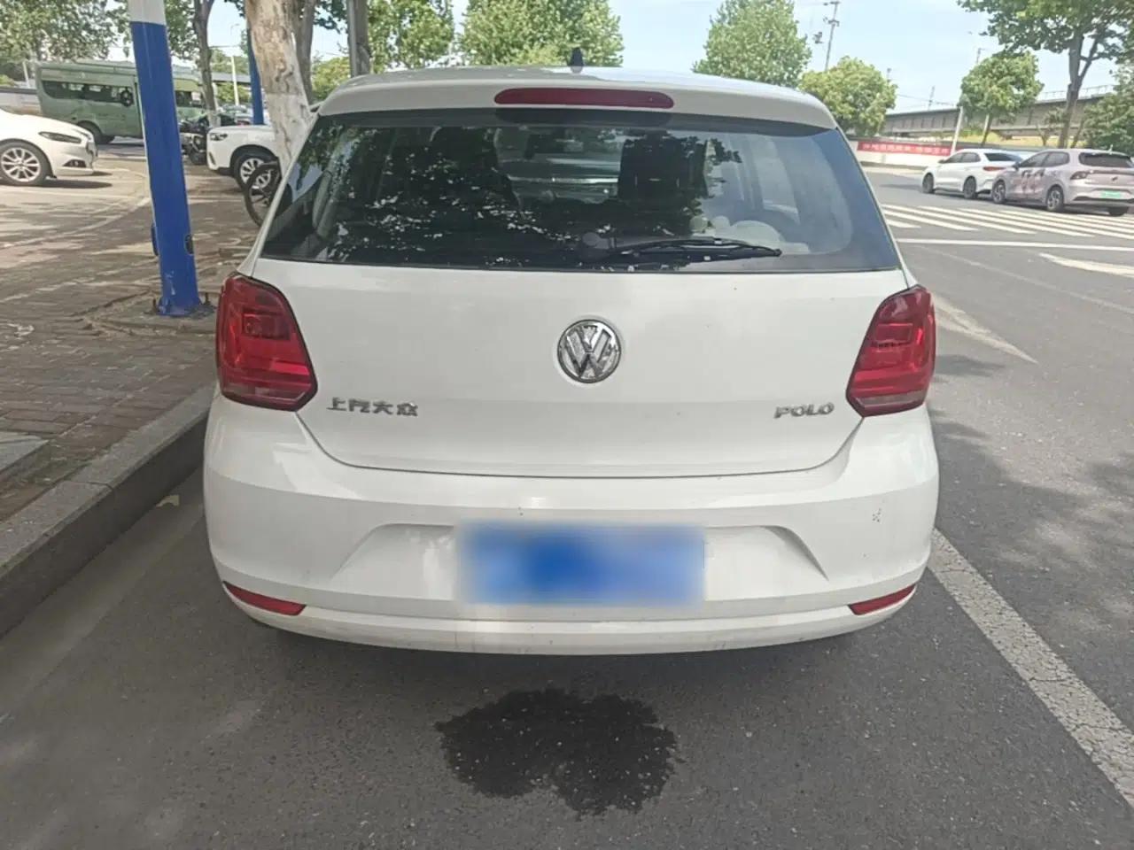Used Volkswagen Polo 2016 1.4L Automatic Trendy Model — миниатюра 5