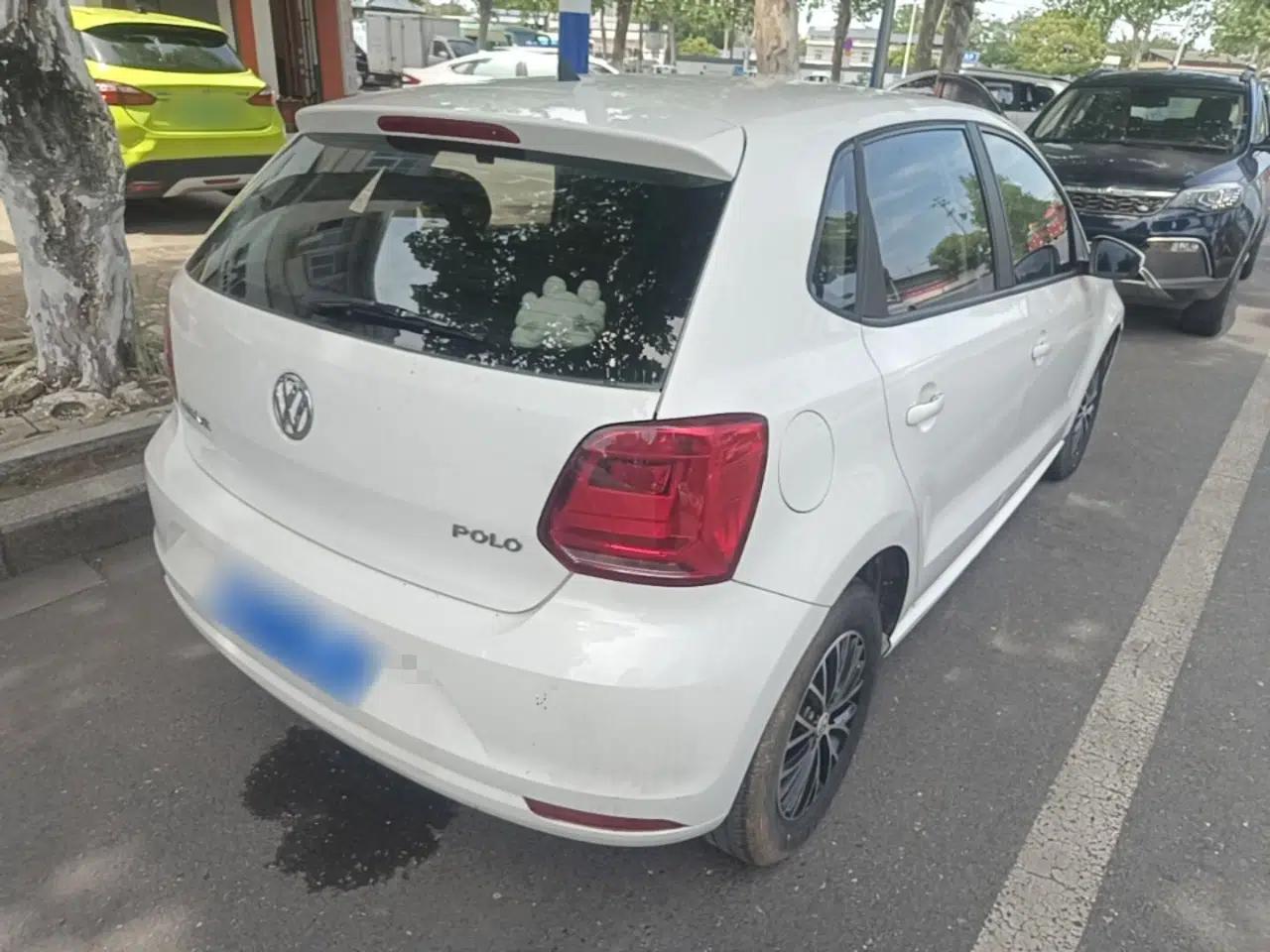 Used Volkswagen Polo 2016 1.4L Automatic Trendy Model — миниатюра 6