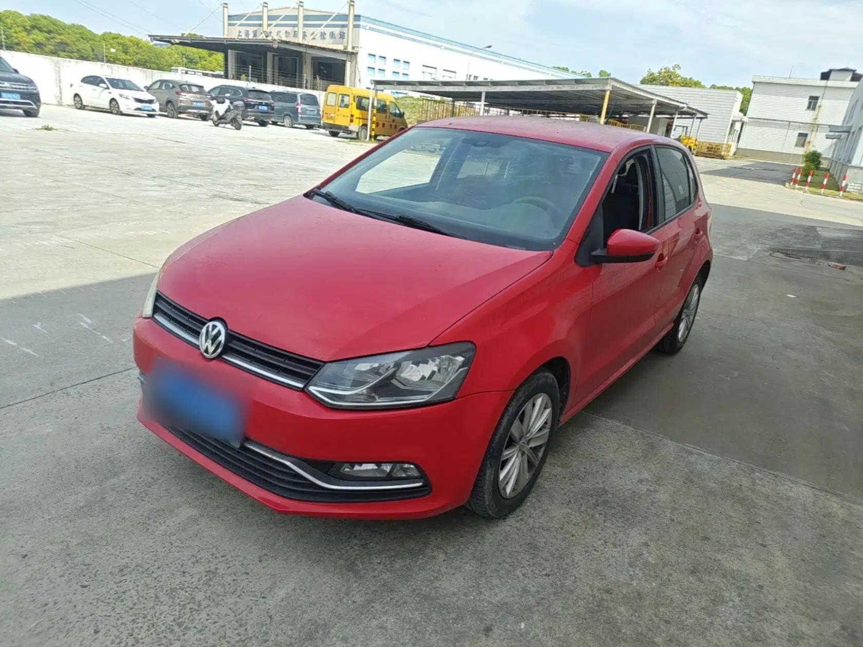 Used Volkswagen Polo 2014 1.6L Automatic Comfort Edition — миниатюра 1