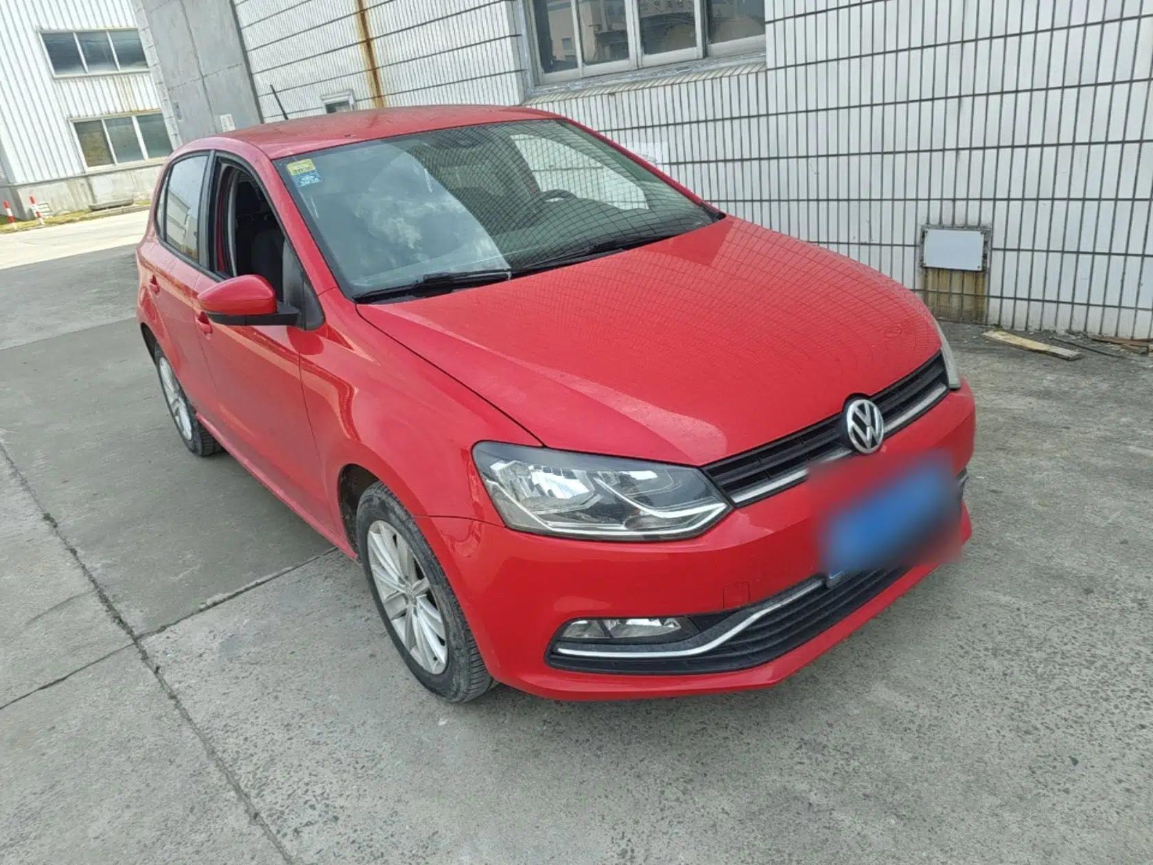 Used Volkswagen Polo 2014 1.6L Automatic Comfort Edition — миниатюра 3