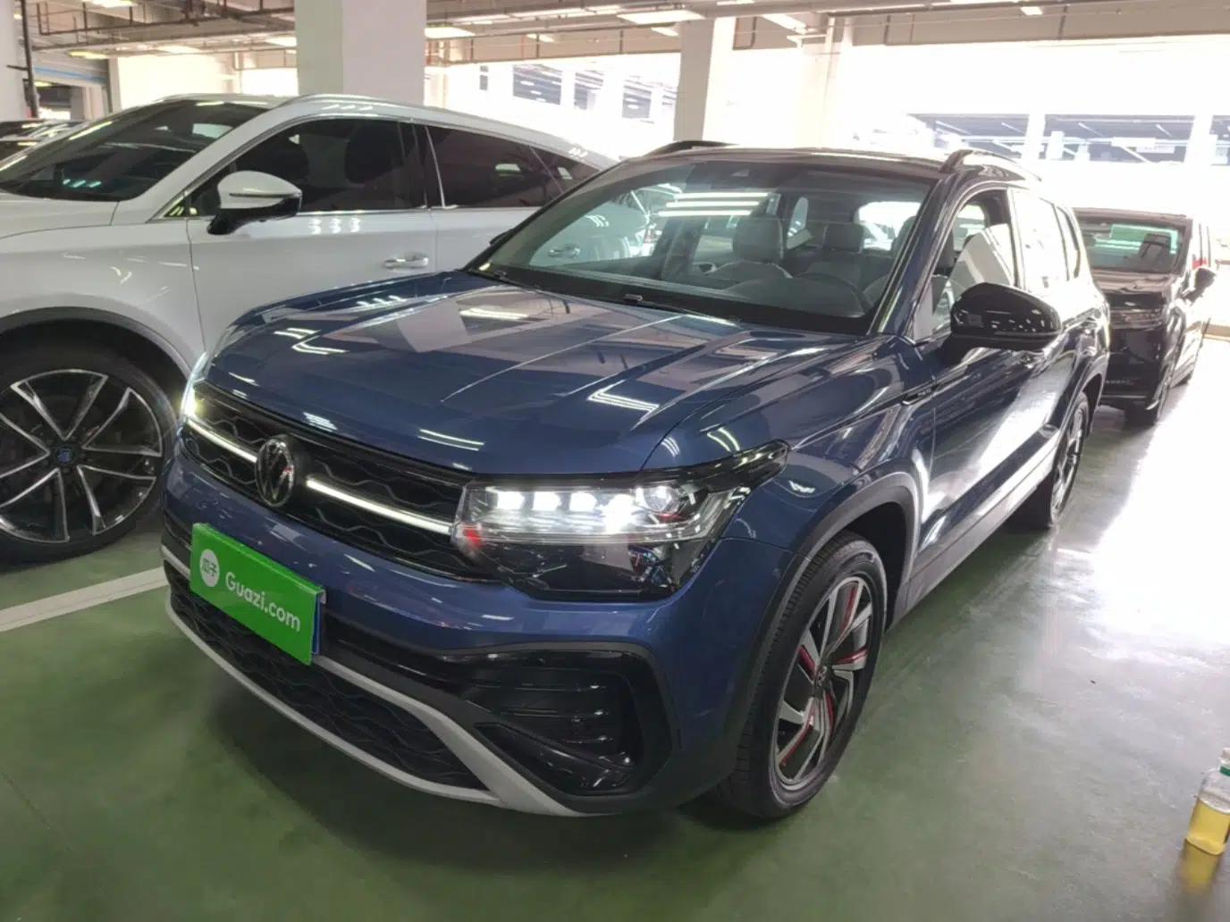 Used Volkswagen Tharu 2023 330TSI Four-Wheel Drive Moon Luxury Edition — миниатюра 1