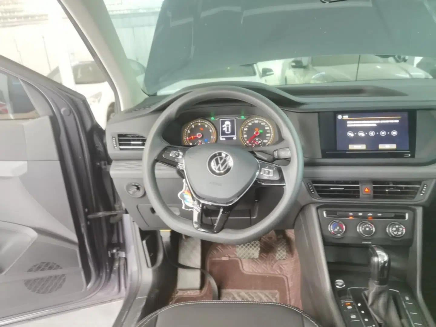 Used Volkswagen Tharu 2021 280TSI Two-Wheel Drive Trend Edition — миниатюра 13