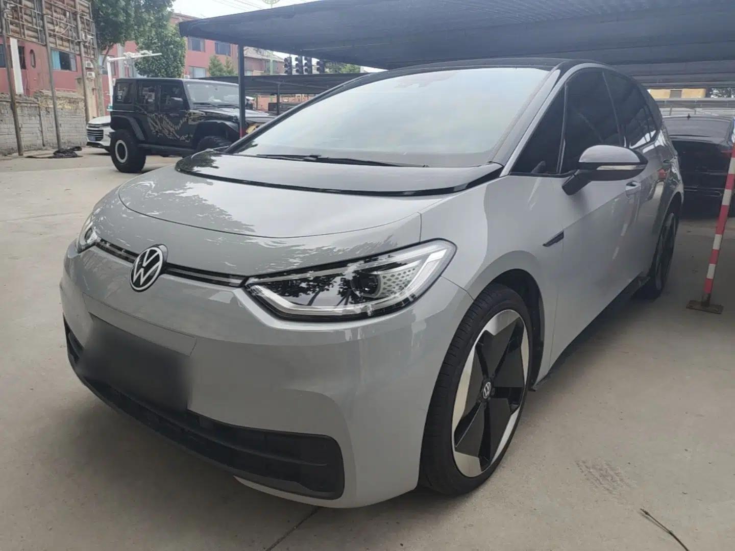 Used Volkswagen ID.3 2021 Pro Smart Edition — миниатюра 1