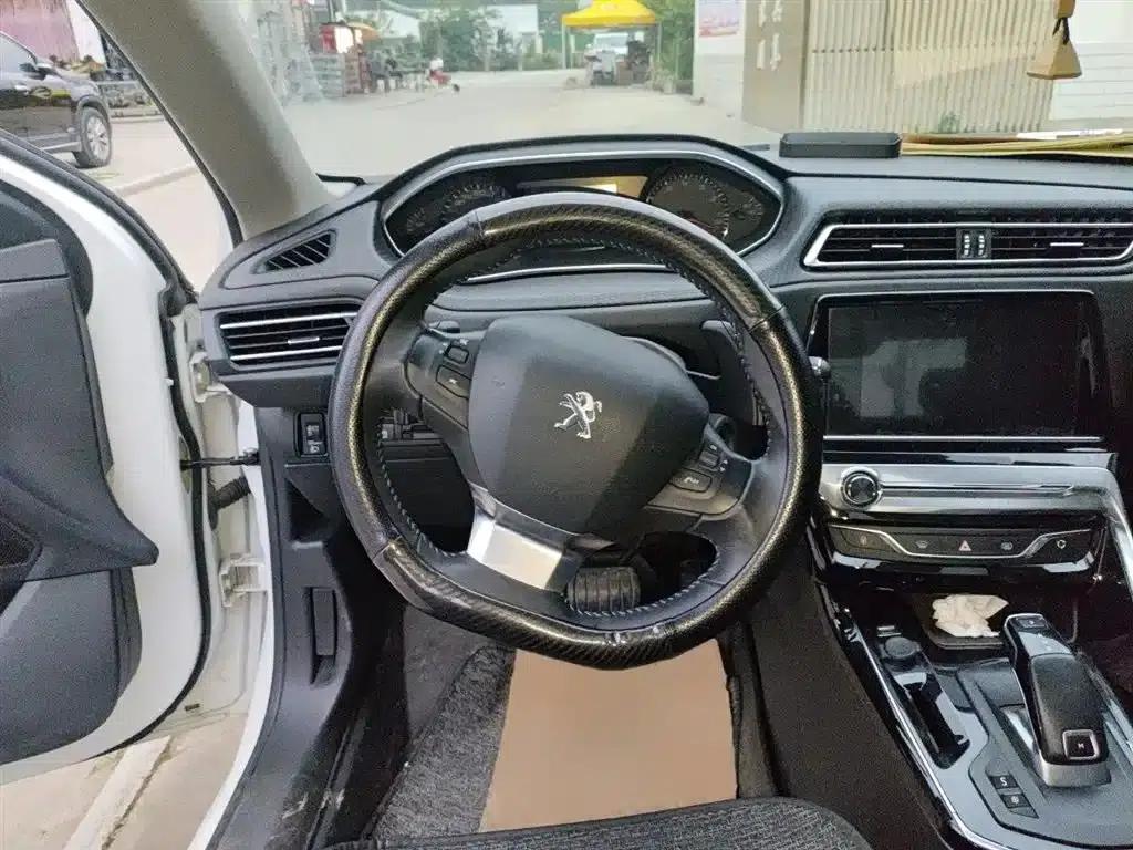 Peugeot 308 2019 230THP Automatic Luxury Edition (China VI Emission Standard) — миниатюра 3