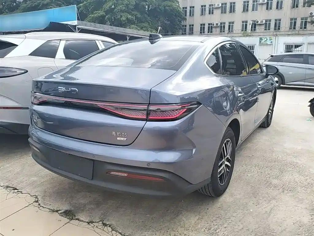 Seal 05 DM-i 2025 DM-i Intelligent Driving Edition 120KM Flagship Model — миниатюра 7