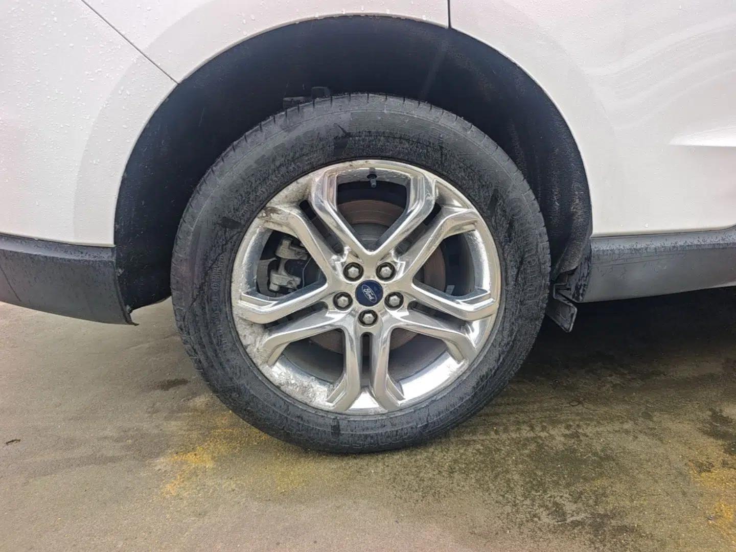 Used Ford Edge 2015 2.0T GTDi 4x4 High-Grade Model — миниатюра 11