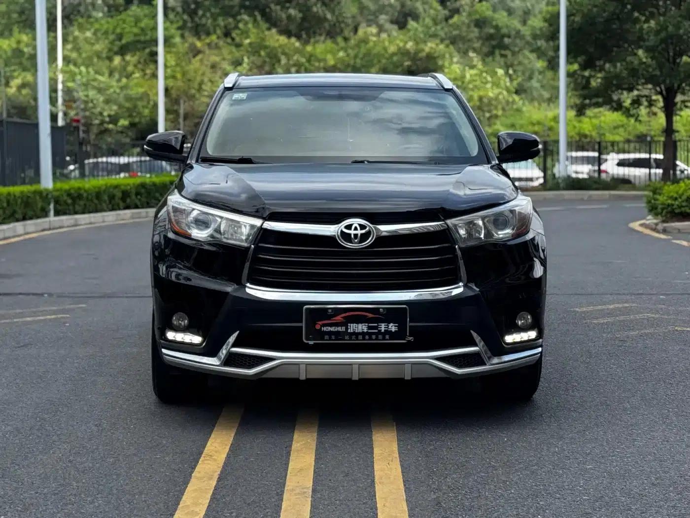 2015 Highlander 2.0T AWD Elite Edition 7-seater — миниатюра 3